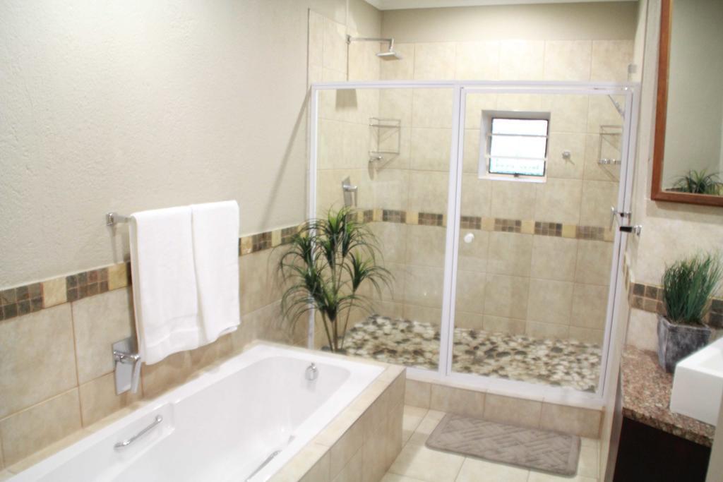 Bubezi Guest House Hazyview Oda fotoğraf